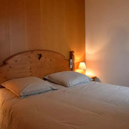 Apartment Jeanne D Arc A1 *